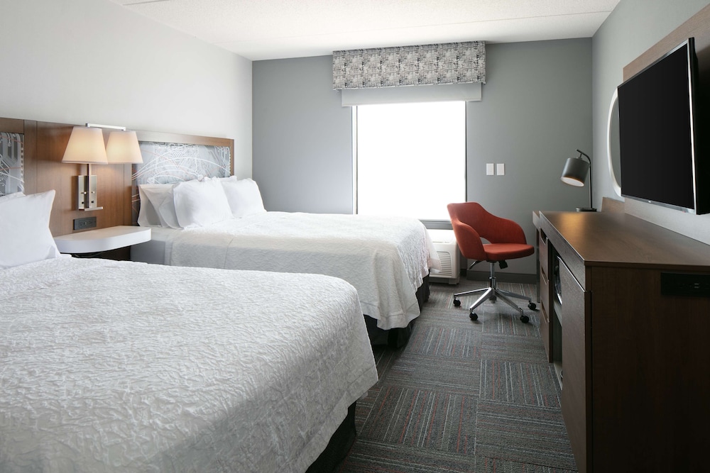 Room, 2 Queen Beds, Accessible, Non Smoking - Photo 1
