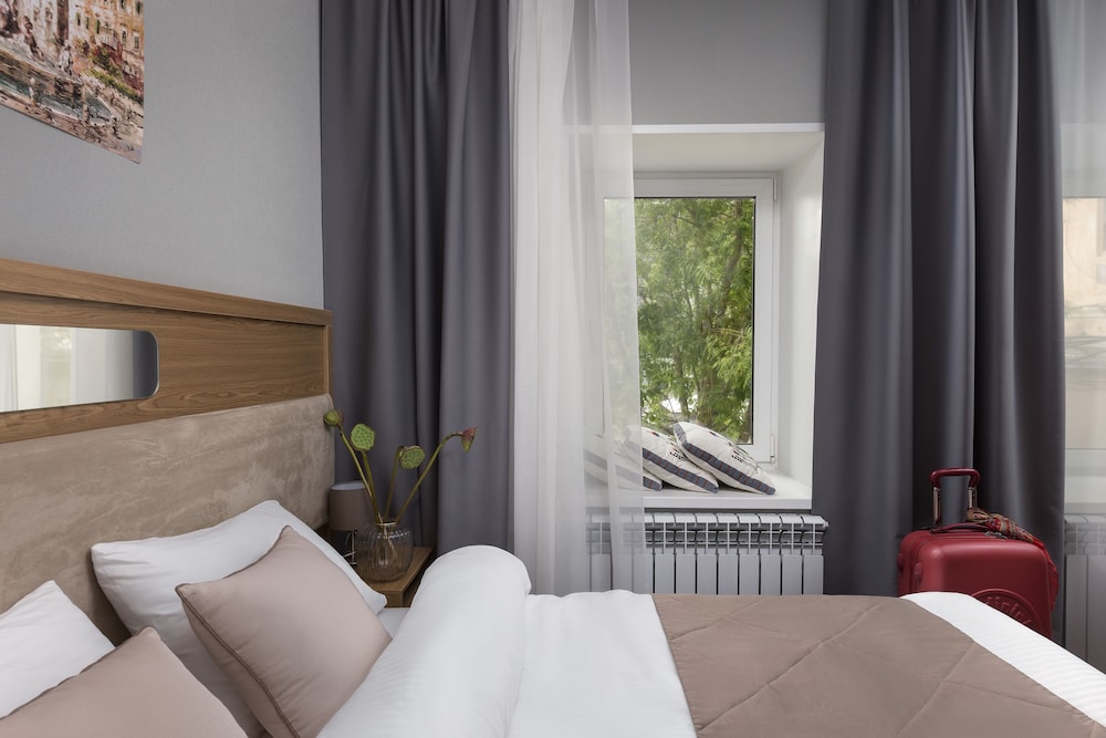 Standard Double Room, City View photo 2