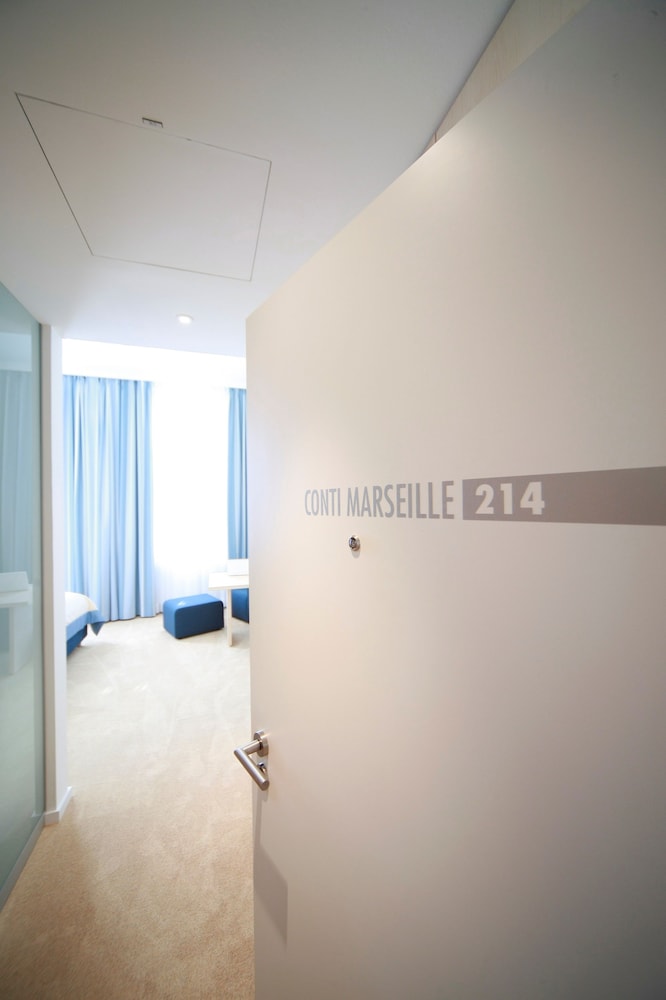 Premium Room, 1 Bedroom, Courtyard Area photo 3