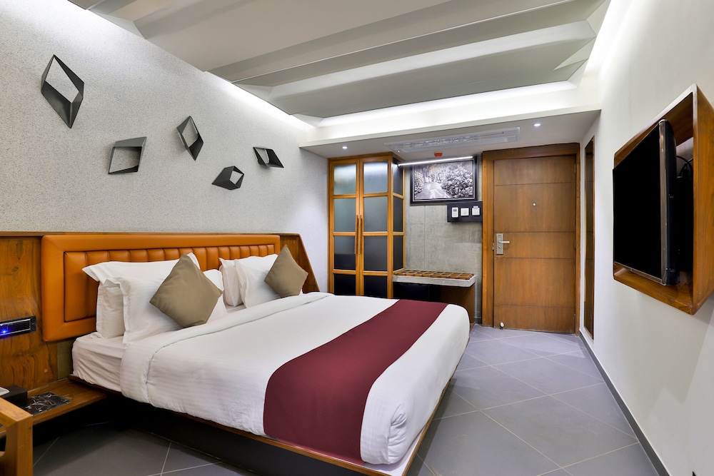 Deluxe Room - Photo 1
