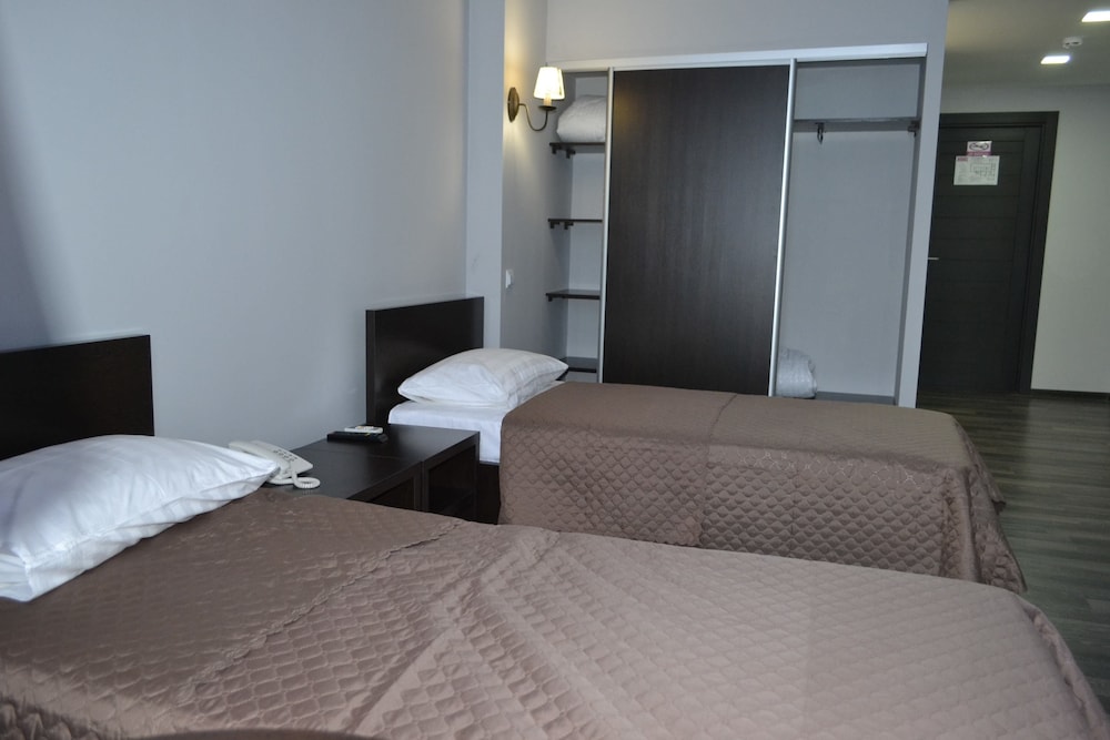 Standard Twin Room photo 1