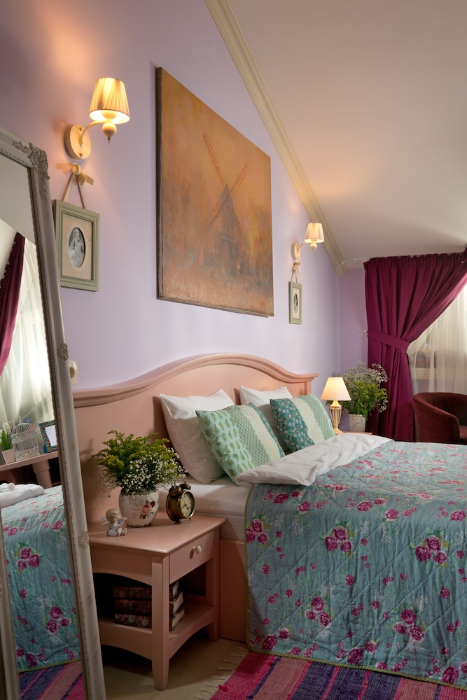 Standard Double or Twin Room photo 3