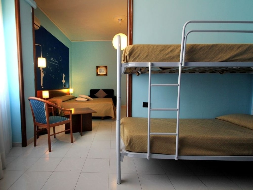 Quadruple Room photo 1