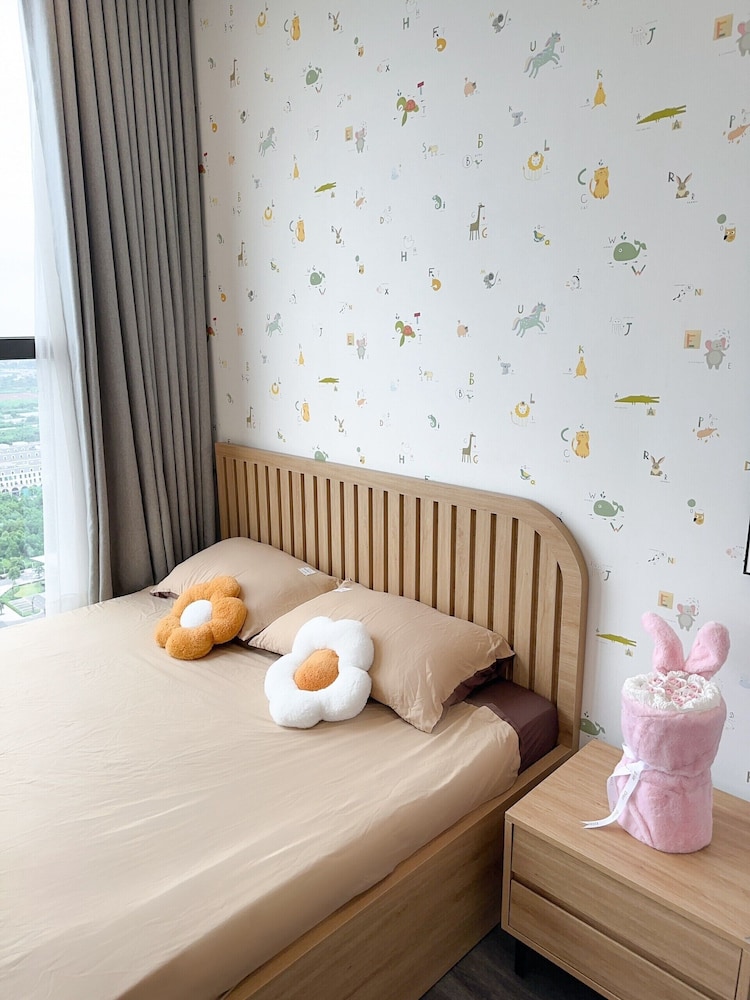 Luxury Apartment, 2 Bedrooms, Balcony, City View
