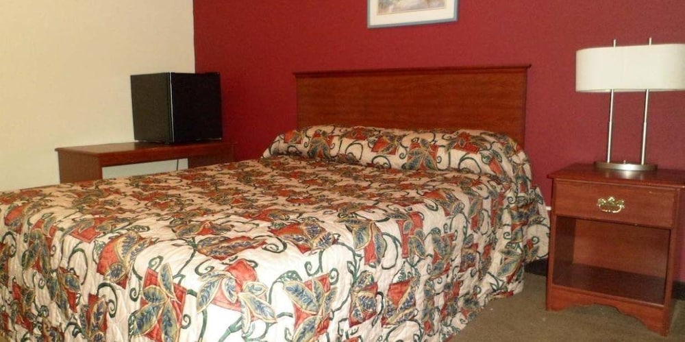 Room, 1 Queen Bed, Smoking photo 1