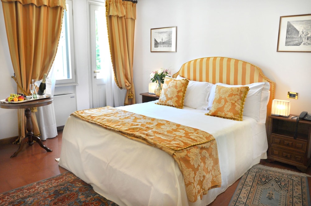 Classic Double Room Single Use - Photo 6