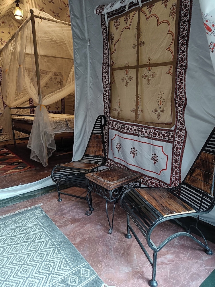 Luxury Tent, Patio, Mountain View