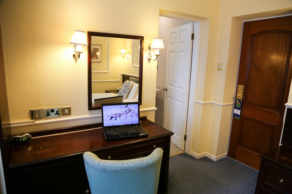 Comfort Room, 1 Twin Bed, Non Smoking photo 3