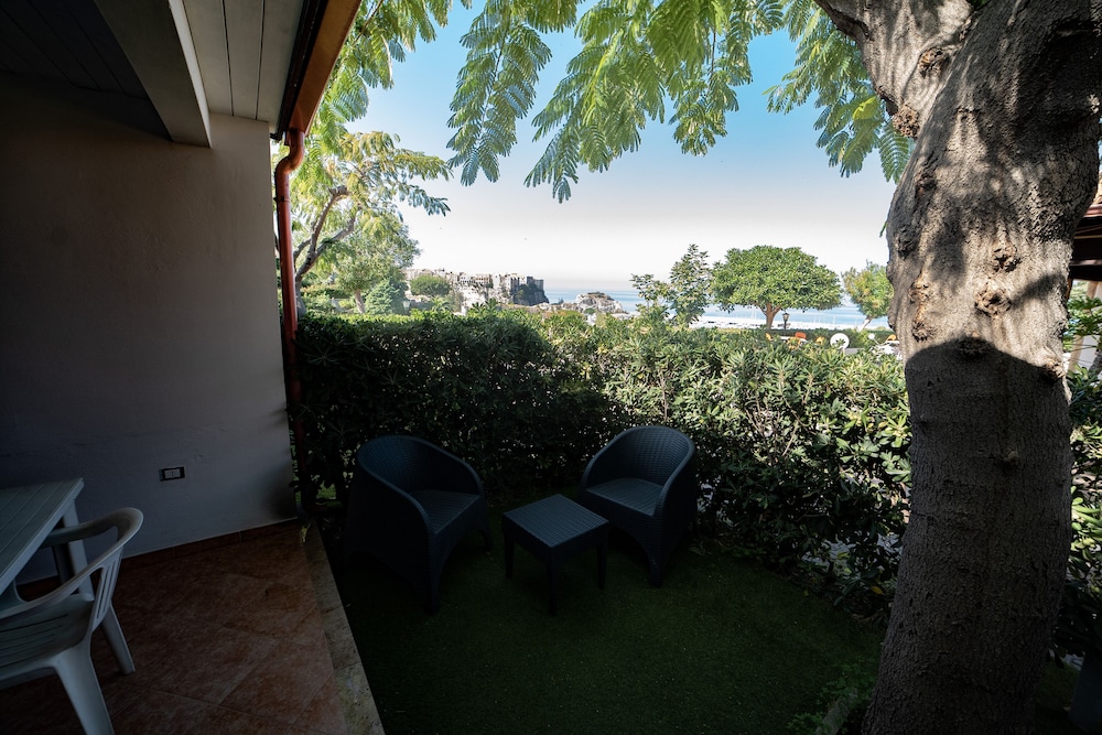 Premium Apartment photo 3