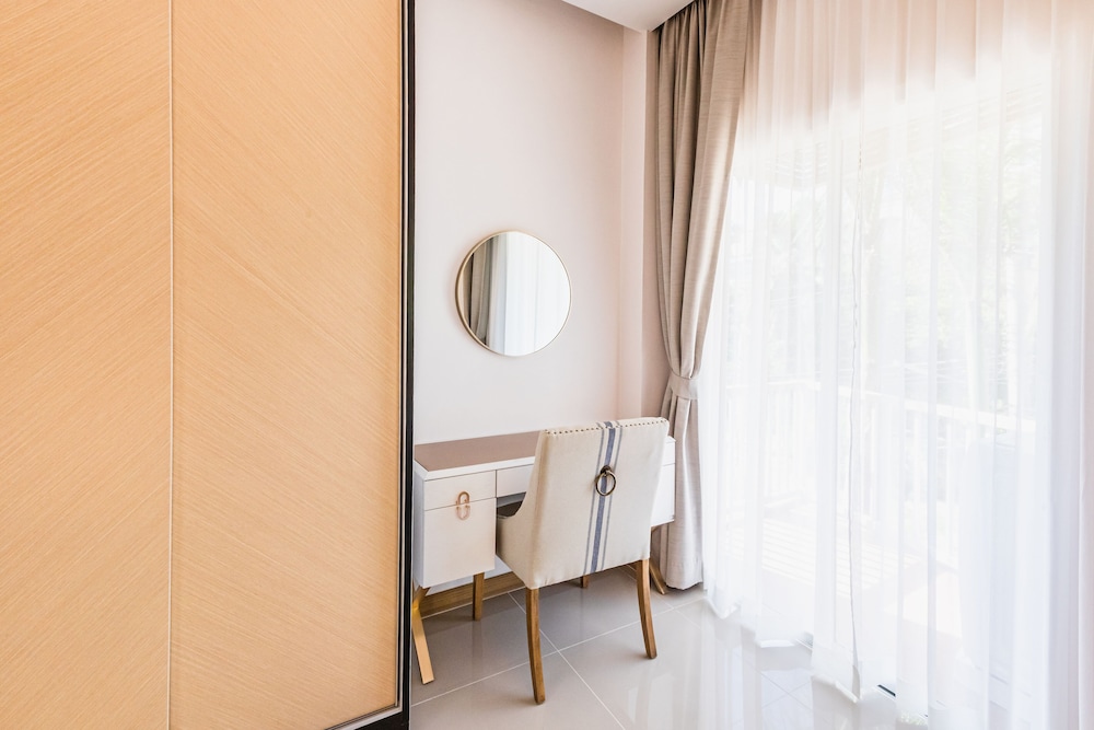 Family Apartment, 2 Bedrooms - Photo 12