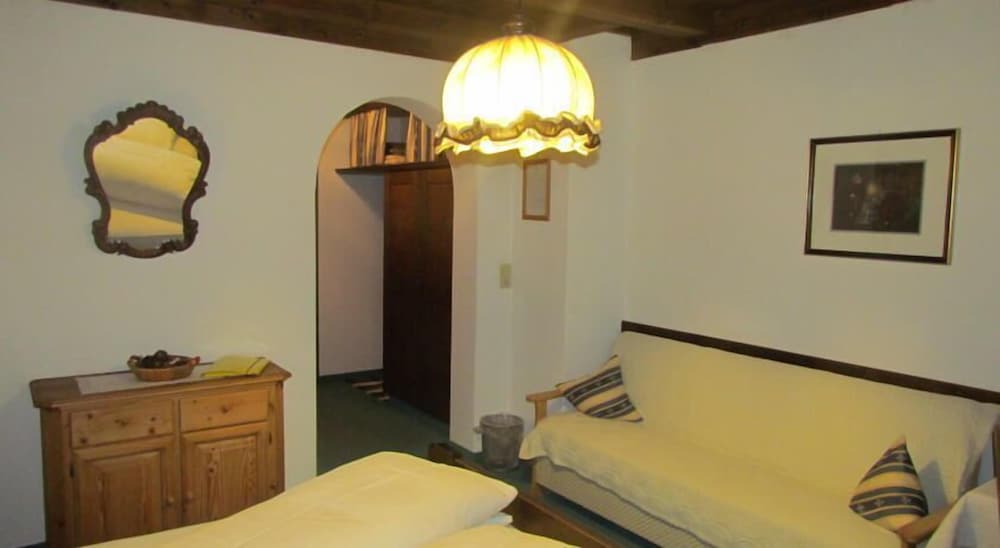 Premium Room, 1 Double Bed with Sofa bed, Balcony, Lake View photo 3