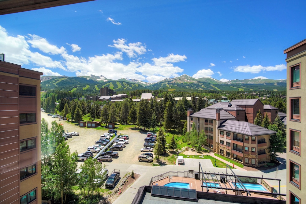 Premier Studio (Condominium) - Photo 6