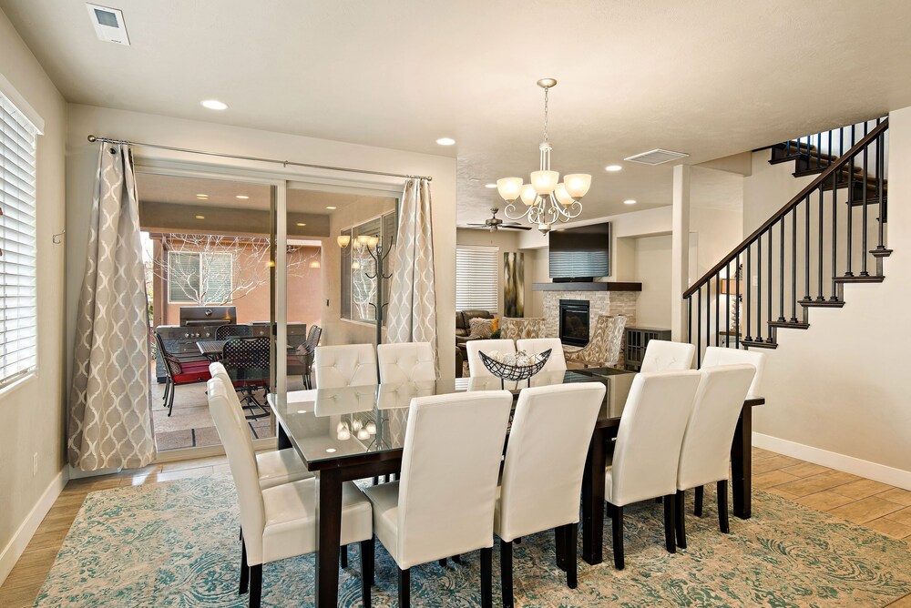 House, 4 Bedrooms photo 3