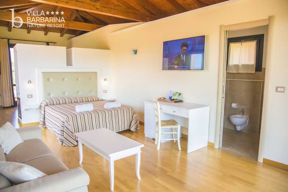 Junior Suite - Photo 1