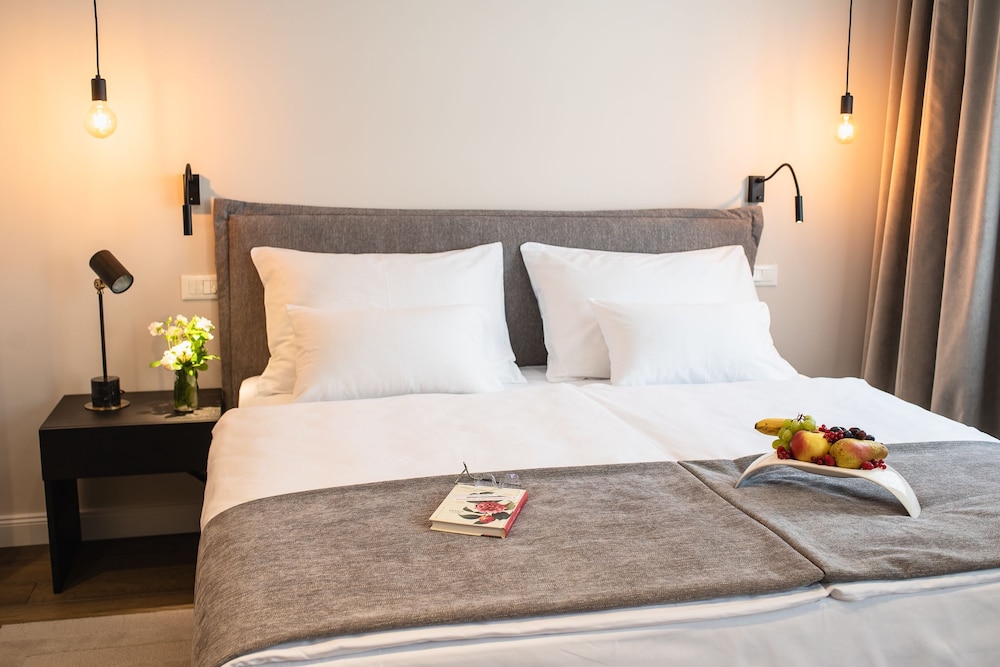 Superior Double Room - Photo 2