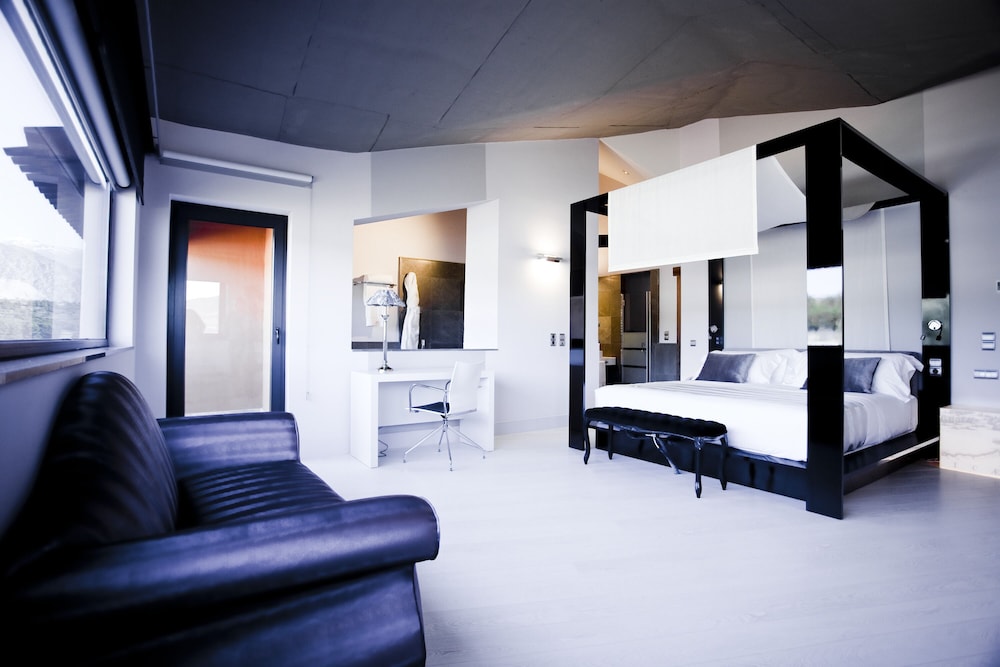 Junior Suite - Photo 1