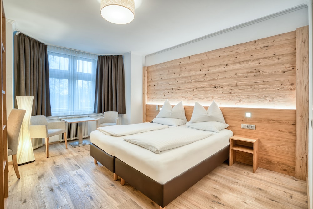 Double Room - Photo 9