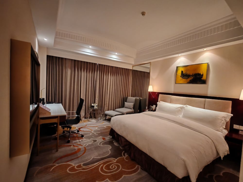 Standard Double Room Single Use, City View