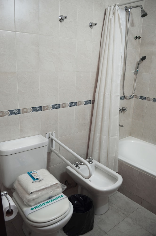 Superior Double Room, Accessible, Bathtub photo 2