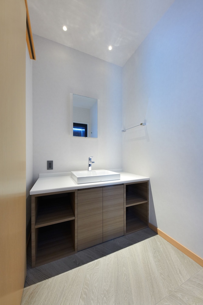 Double Room, Non Smoking, Shower Room Only - Photo 3