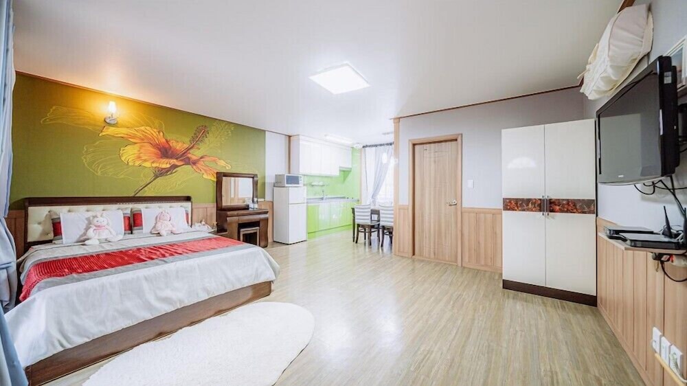 Room (Leb) - Photo 3