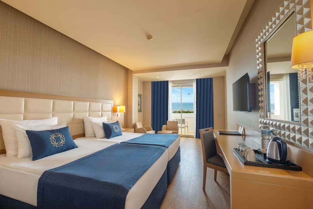 Deluxe Room Sea Side Room