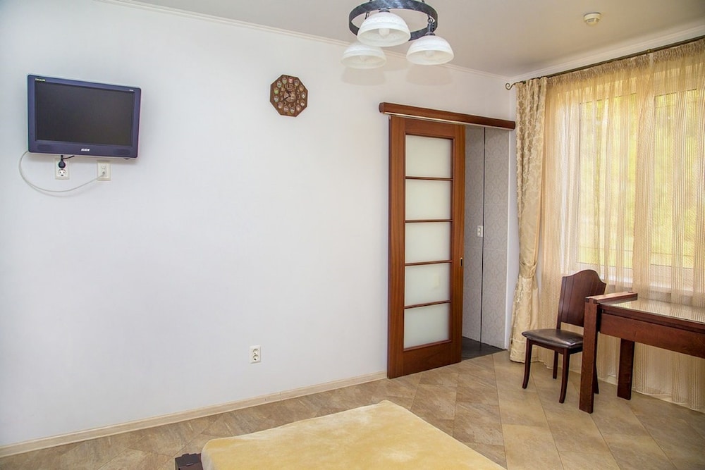 Standard Double or Twin Room (Cottage #4) photo 3