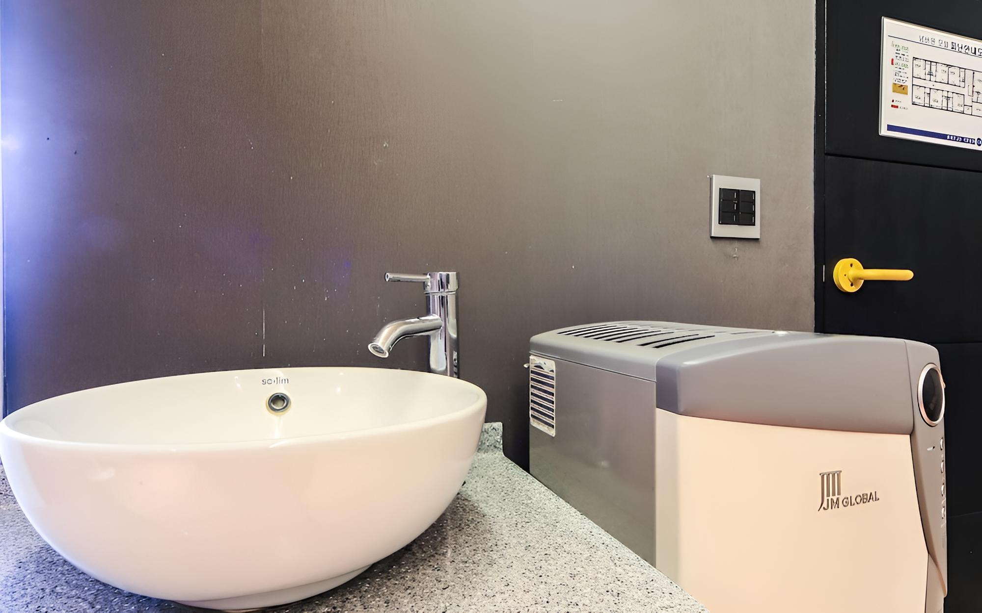 Room (Premium (Spa Whirlpool Bath/Super Kin) - Photo 10