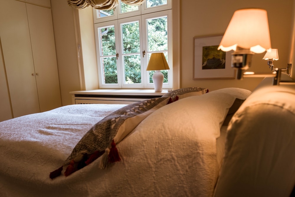 Deluxe House, 3 Bedrooms photo 1