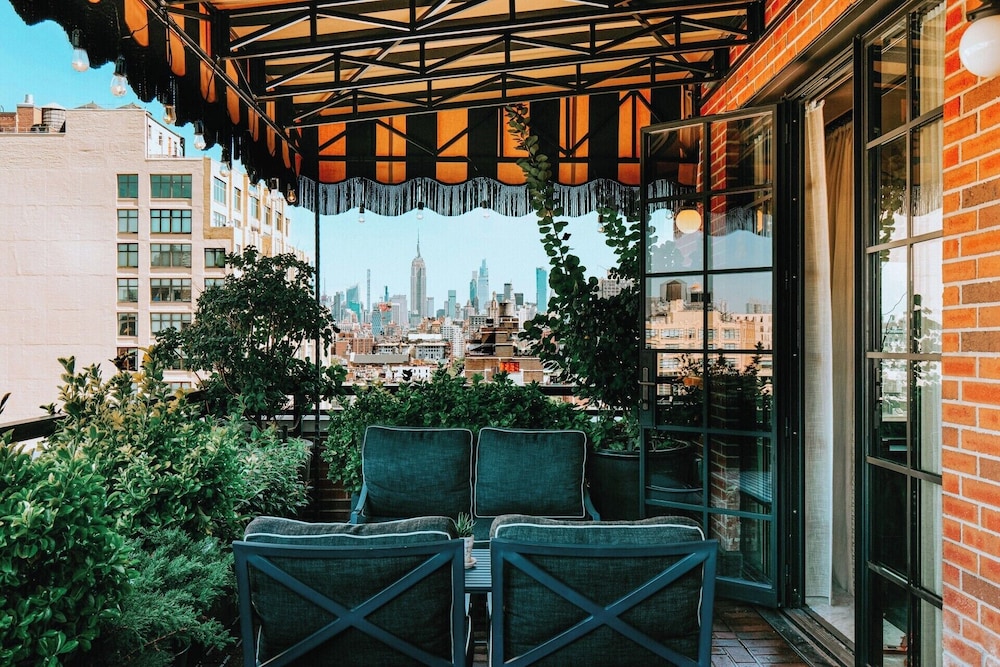 Suite, Terrace