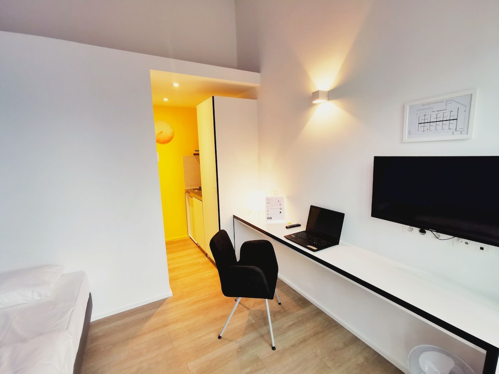 Economy Single Room, Non Smoking, Kitchenette photo 2