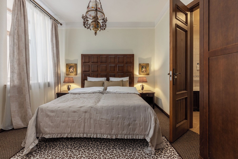 Classic Double Room