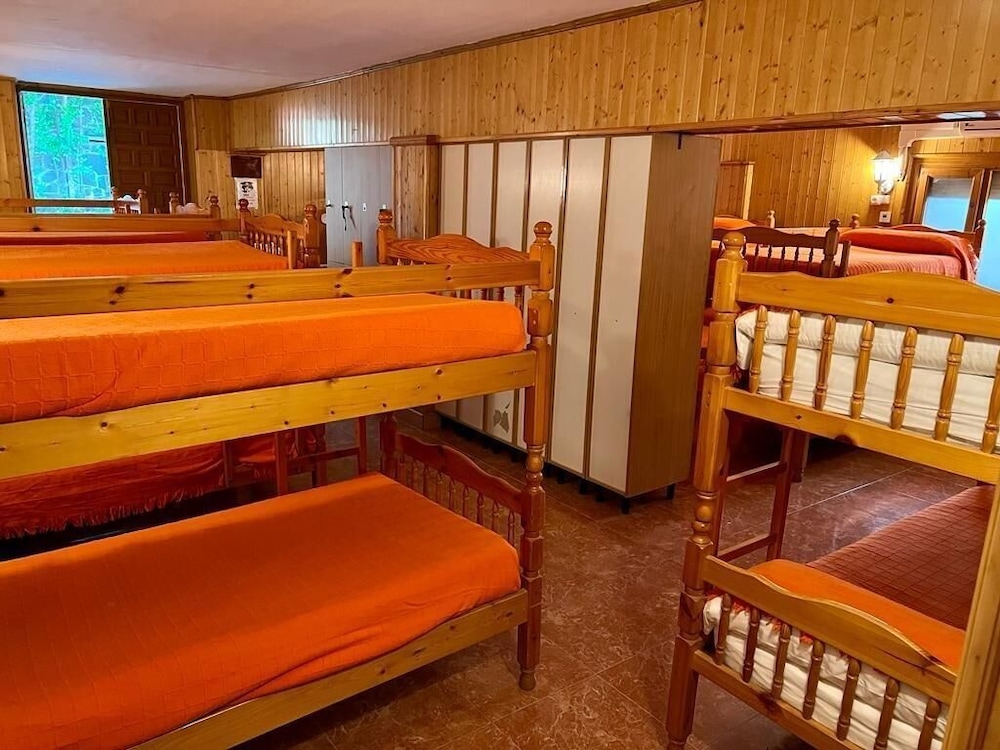 Habitación Compartida, Baño Común (20 pax)