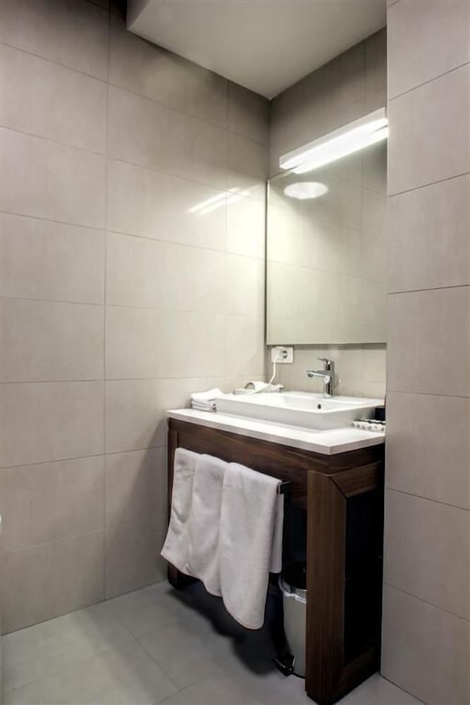 Superior Double or Twin Room photo 3