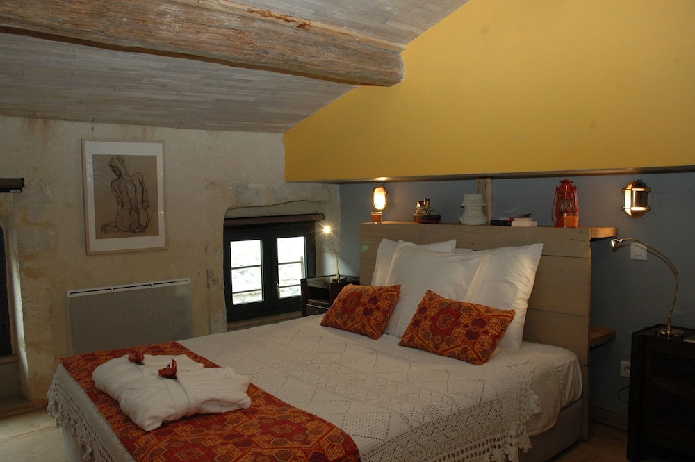 Double Room (Neptune) photo 1