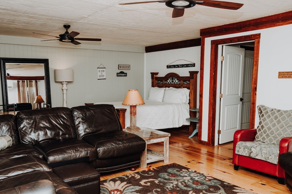Home Suite photo 3