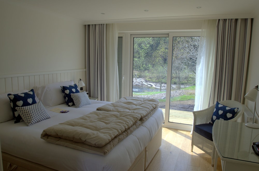 Deluxe Double or Twin Room, River View, Annex Building photo 3