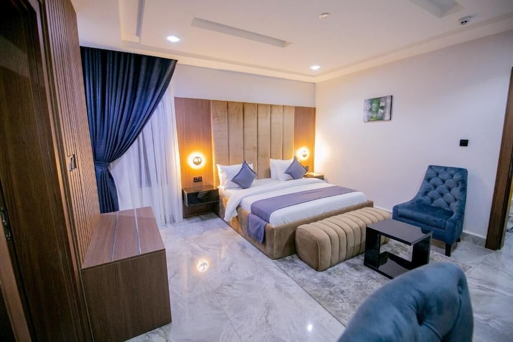 Royal Room