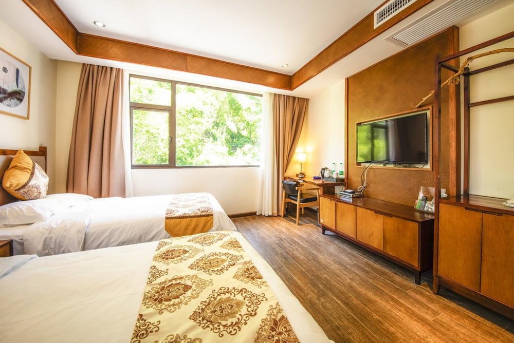 Standard Twin Room, Mountain View photo 1