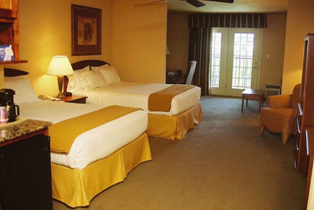 Standard Room, 2 Queen Beds, Accessible (Comm, Tub) - Photo 3