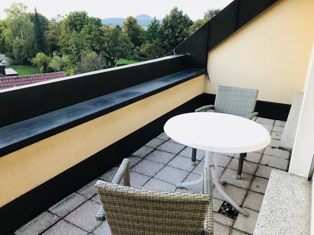 Apartment Suite guest house - Photo 6