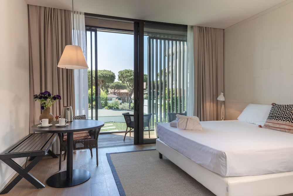 Executive Double Room (Casa Madre) (Lissoni)