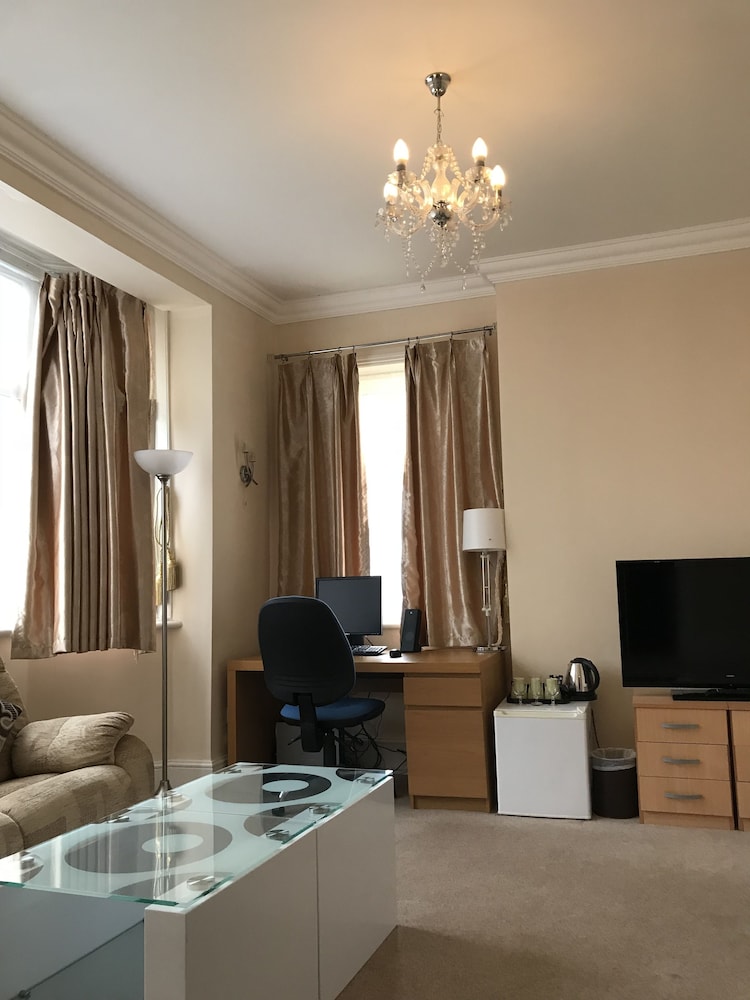Luxury Triple Room photo 2