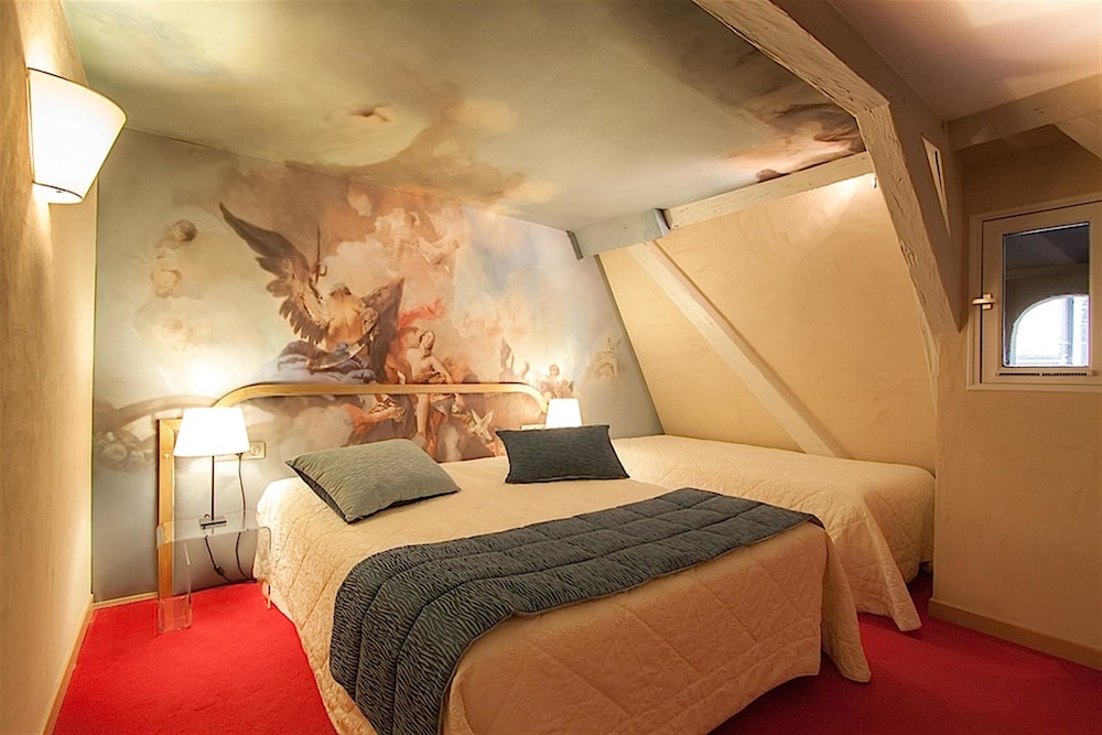 Double Room (Cosy - with attic or courtyard view) - Photo 10