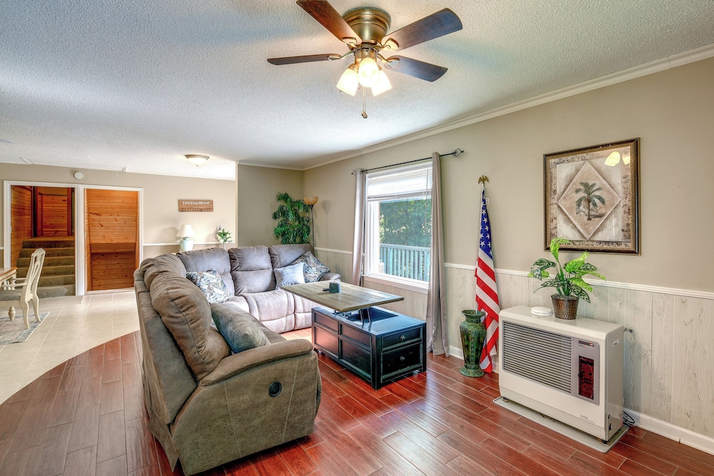 House (2 Bedrooms) photo 3