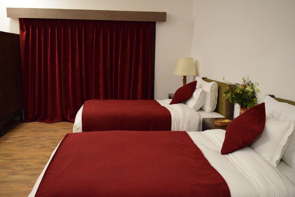 Luxury Balcony Twin Room photo 2