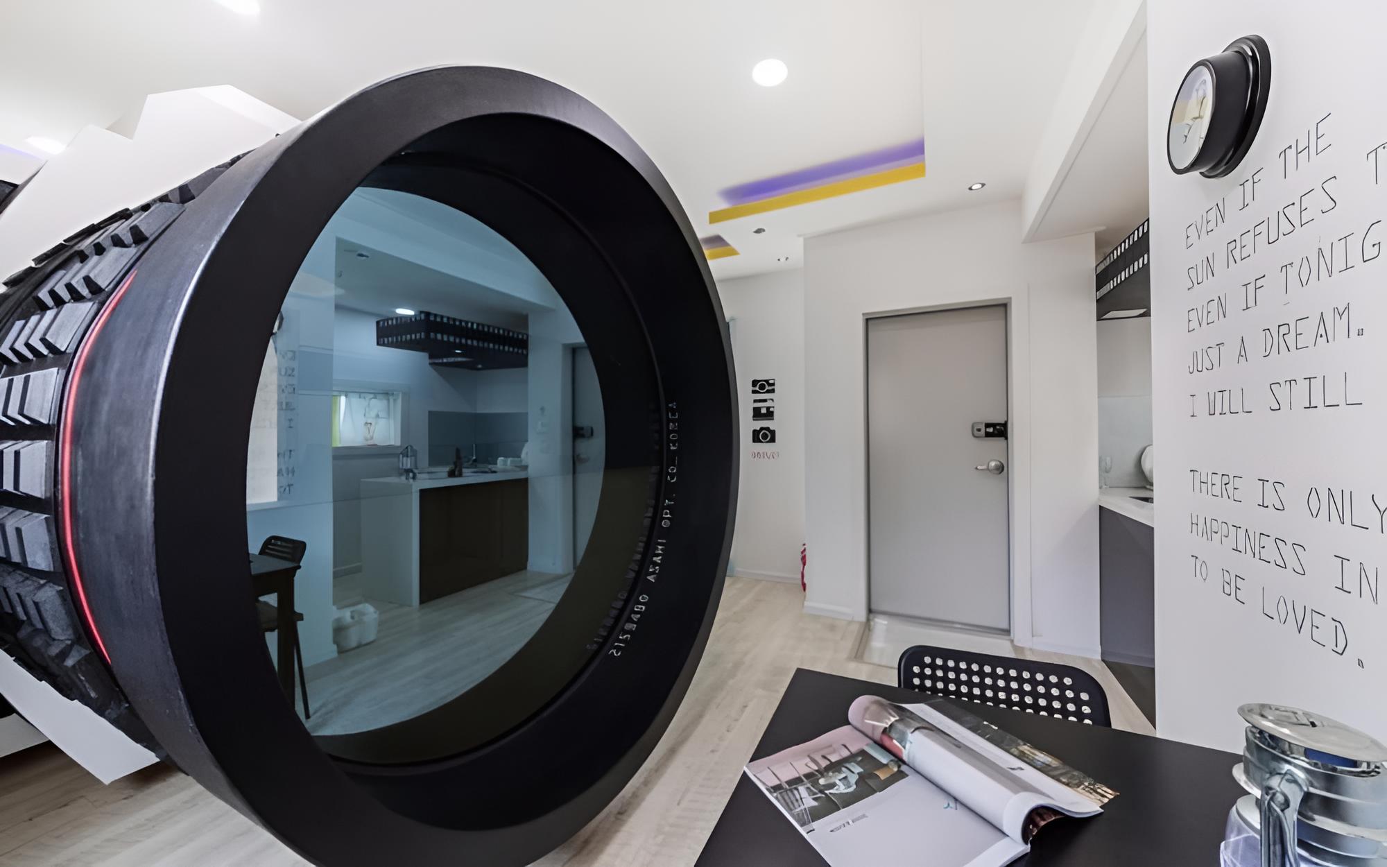 Room (Camera (theme type Unshared House)) photo 1