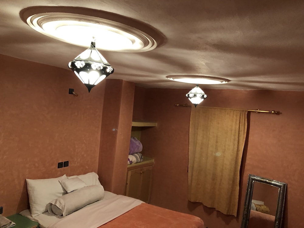 Standard Quadruple Room - Photo 5