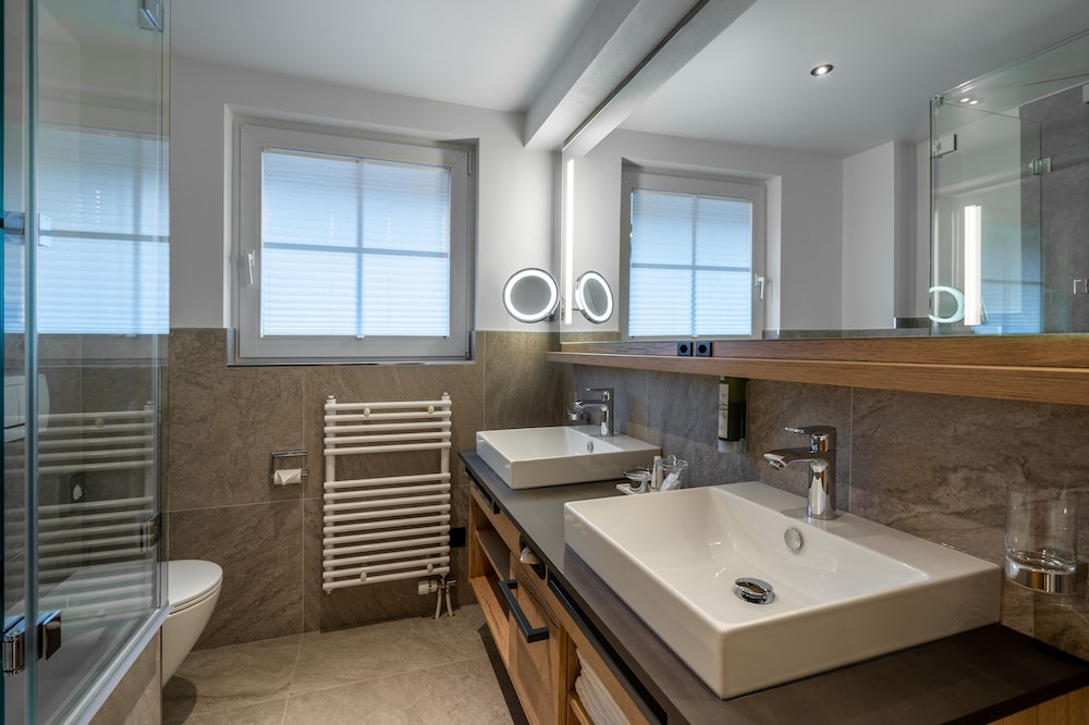 Premium double room with Matterhorn View - Photo 5