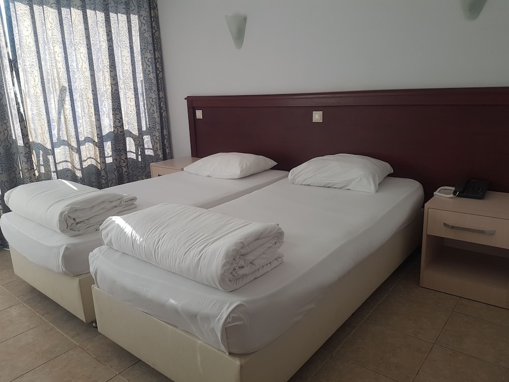 Double or Twin Room, Sea View photo 3